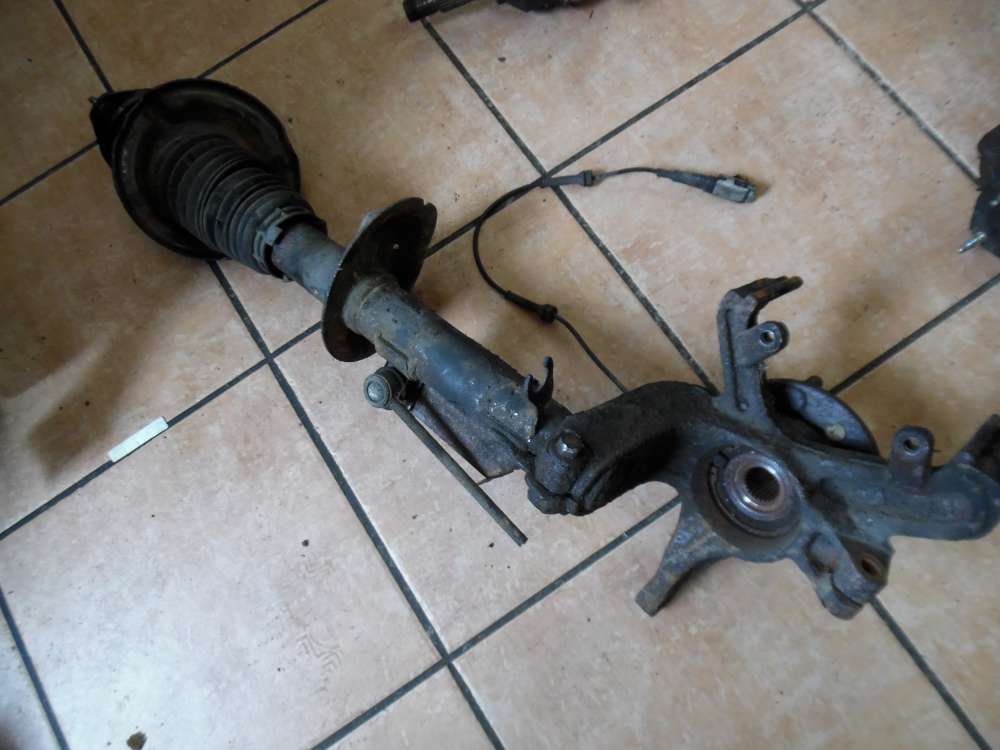 Ford Focus I Achsschenkel, Federbein Sto?d?mpfer Feder Vorne Links