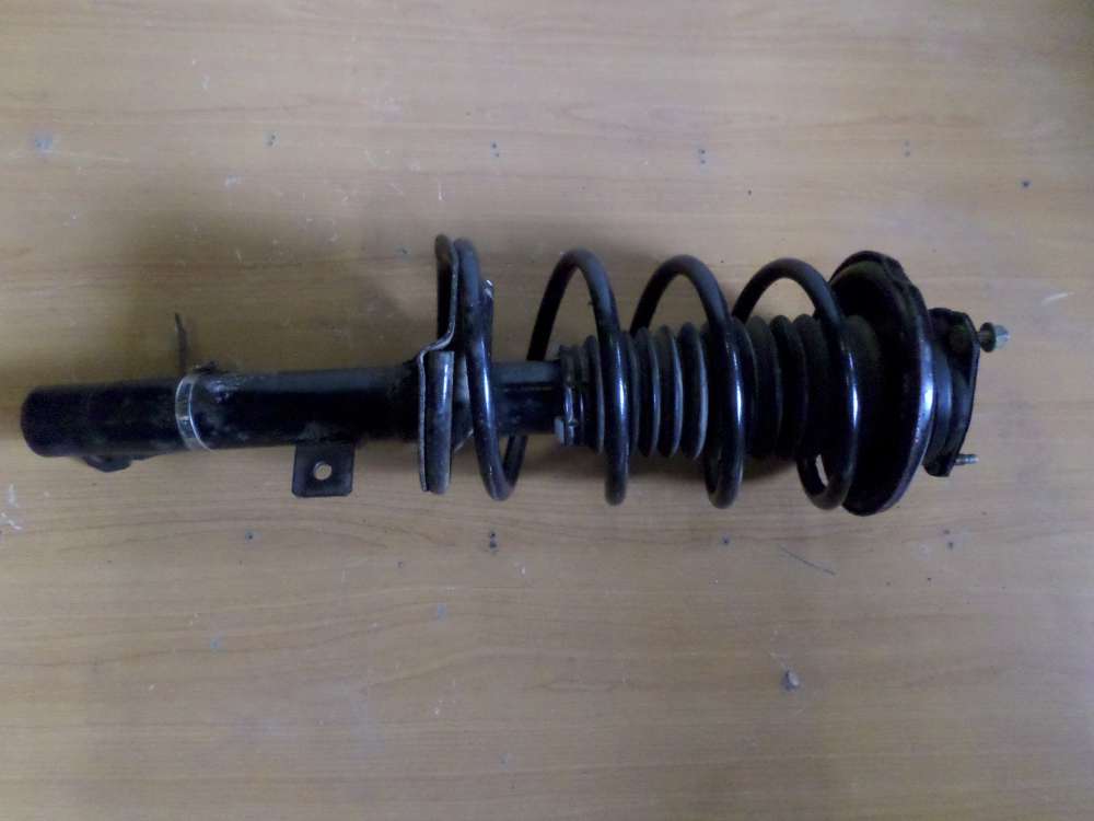 Ford Focus II DA3 Sto?d?mpfer Federbein Vorne Links