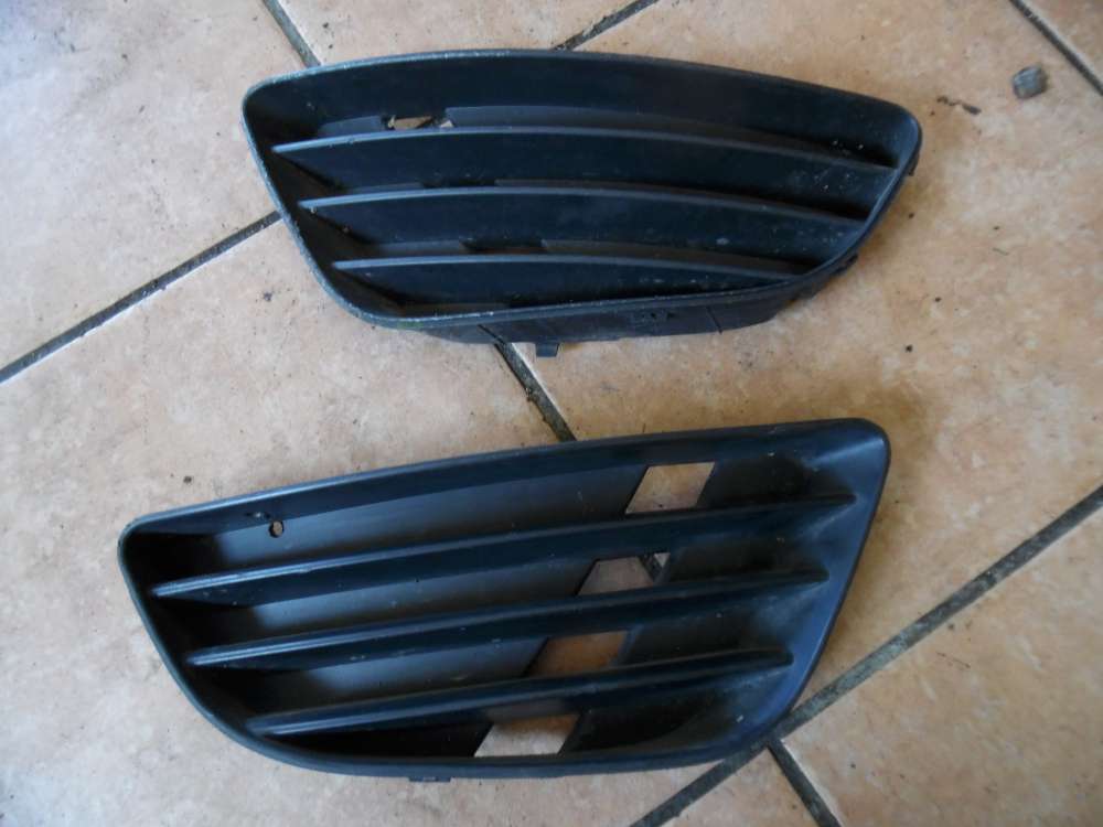 Ford Fiesta V Luftführungsgitter Stoßfänger vorne 2S6119952