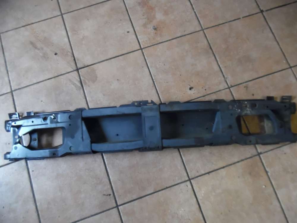 VW Golf III 1H Träger Verstärkung Stoßfängerhalter Vorn 1H0805519