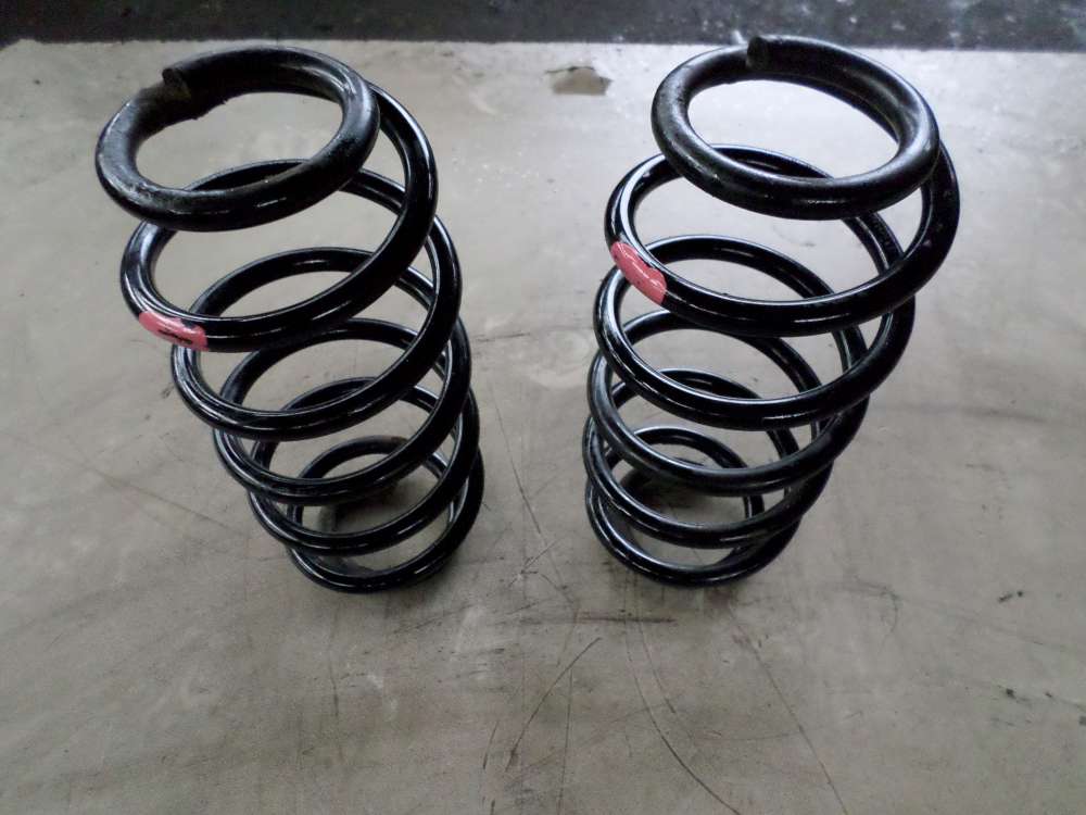 Toyota YARIS VERSO Bj.04 2x Original Federn Feder Hinten Rechts und links