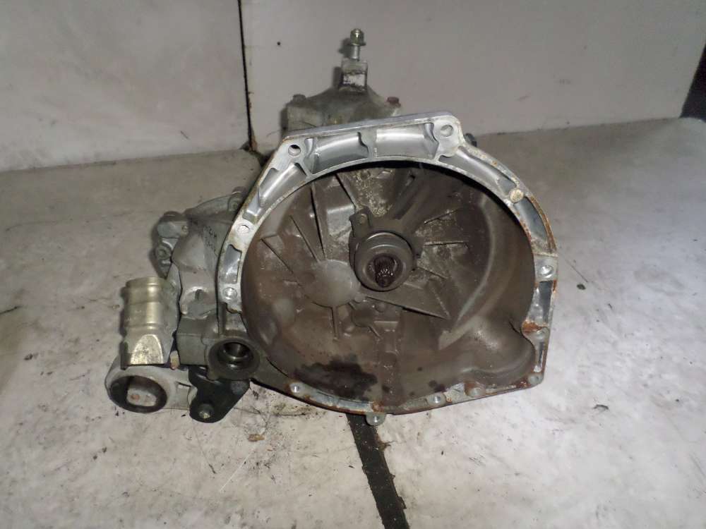 Schaltgetriebe Getriebe Ford Fiesta Bj 2002 - 2S6R7F096AB - 2S6R7002JA
