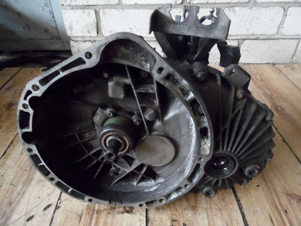 Mercedes Benz A-Klasse A150 1,5L Getriebe Schaltgetriebe 1693601500 R1693610002