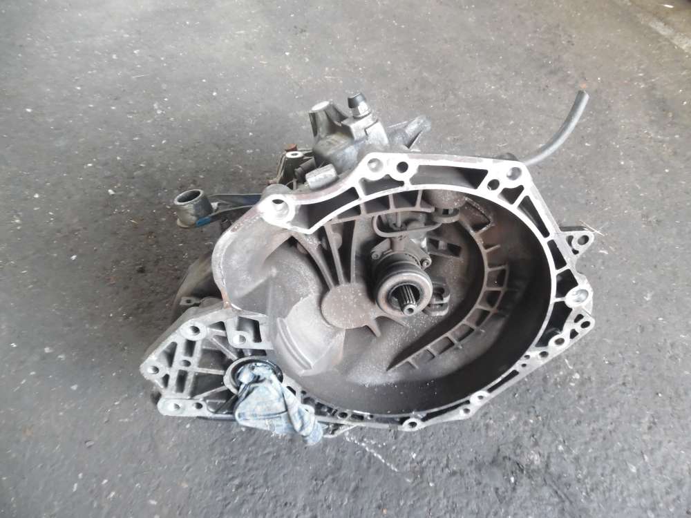 OPEL CORSA Getriebe R90400206 - 643958655 Schaltgetriebe 5 Gang