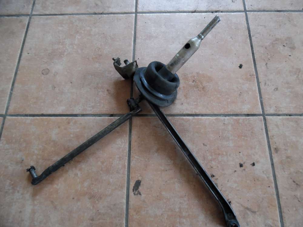 BMW e34 525TDS Bj 1992 Schaltgestänge Schaltung Schaltsack Schaltarm