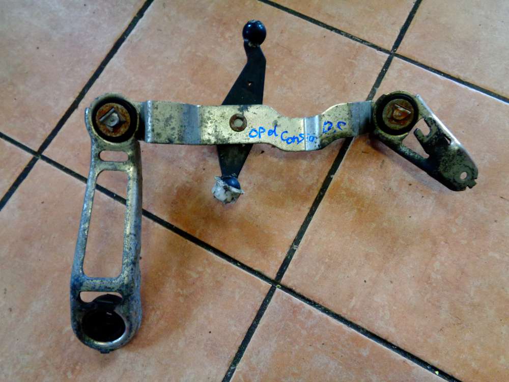 Opel Corsa B Bj:1996 Schaltgest?nge Getriebe Schaltung