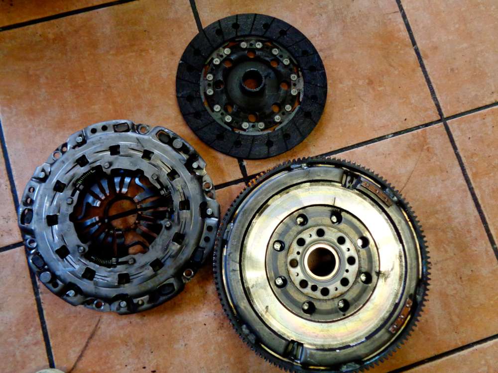 Mercedes W169 A-Klasse A180 CDI Bj:05 Kupplungssatz Kupplung A0212501601