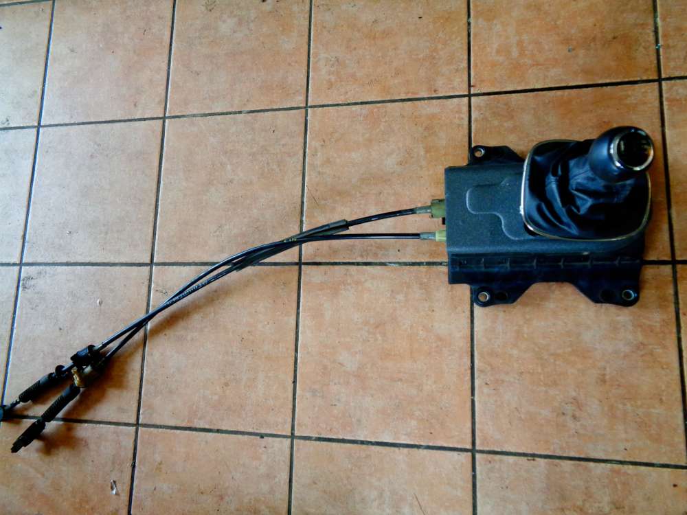 Opel Corsa D Bj:2008 Schaltkulisse 6-Gang Schaltbox 55199360 55347447
