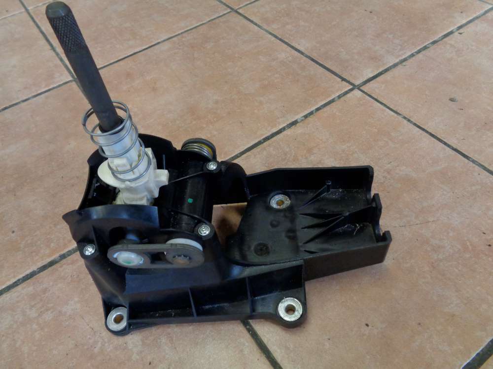 Opel Astra H 1.7 CDTI Bj:2008 Schaltkulisse Gearshift Lever 6-Gang 0144391