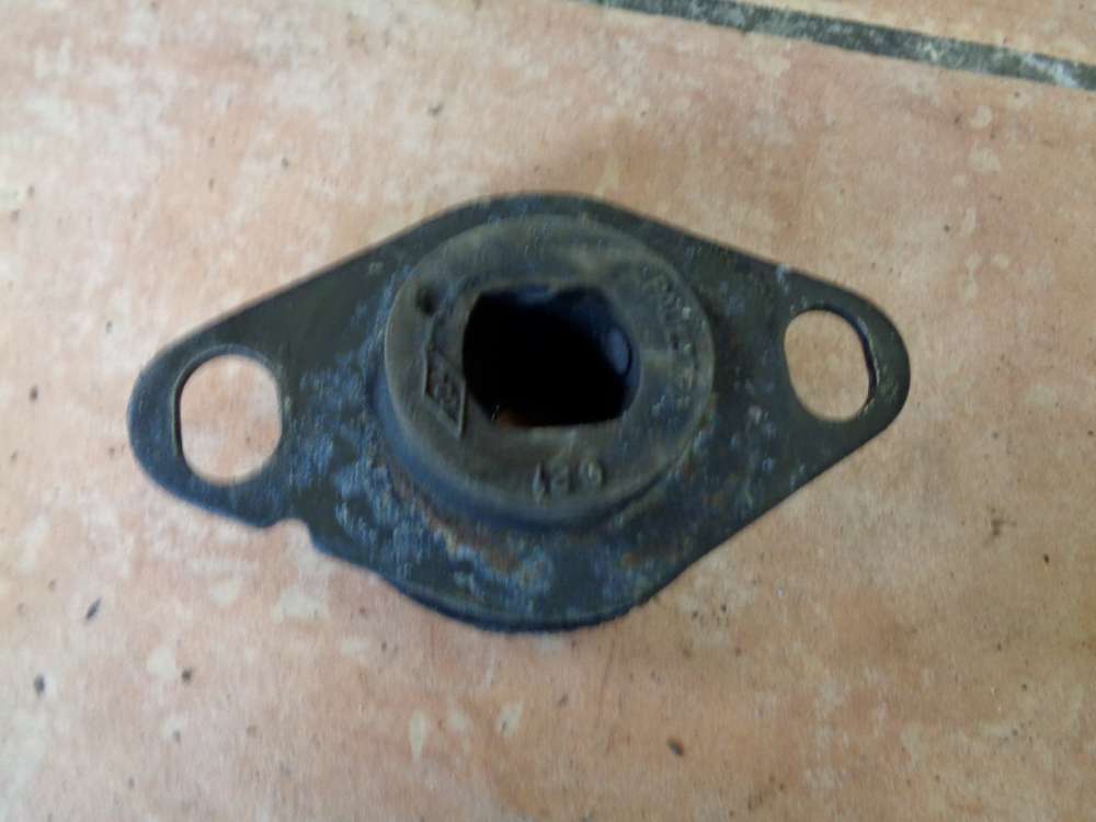 Renault Clio 3 Getriebelager halter Links 8200089697
