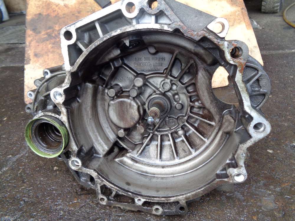 VW Golf IV Getriebe Schaltgetriebe 02K301107 J11