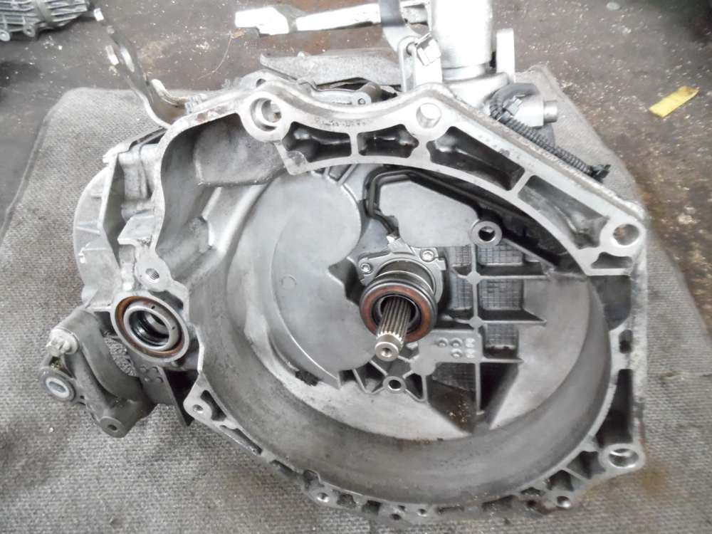 Opel Corsa D 1,7Cdti Getriebe Schaltung 6-gang FGP 55192042 55700438