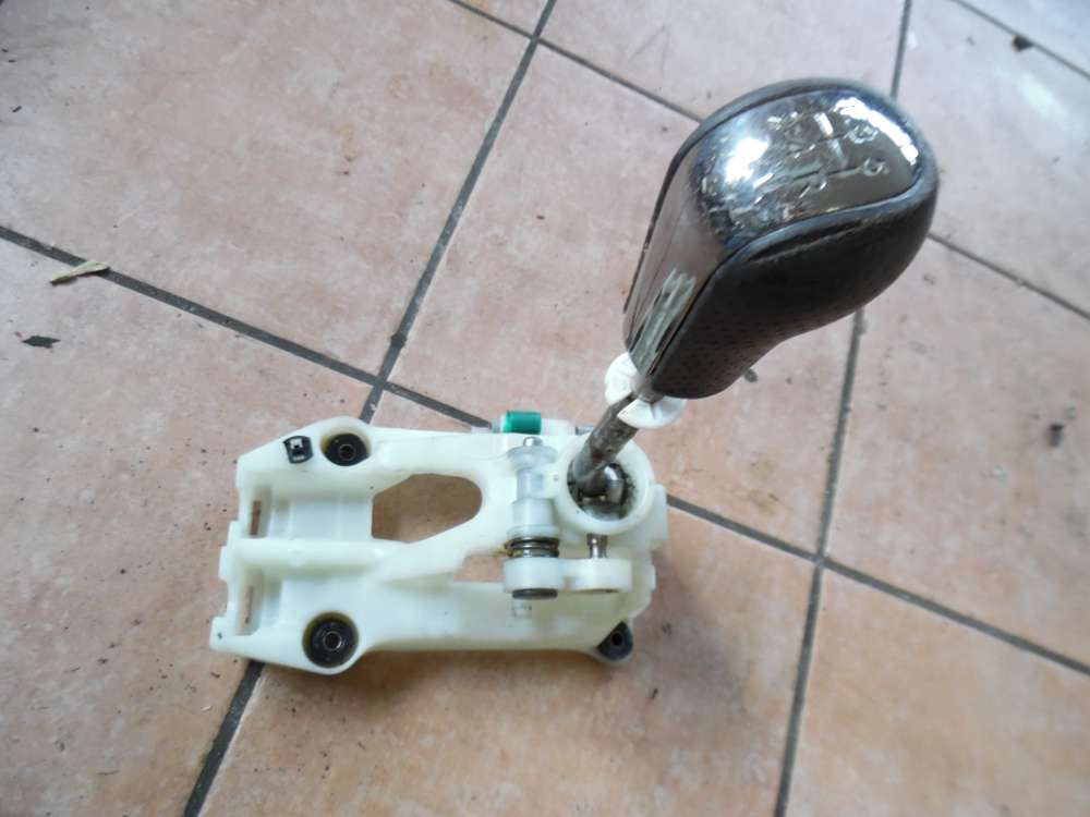 Toyota Yaris P1 Schaltkulisse Schaltung 5-Gang