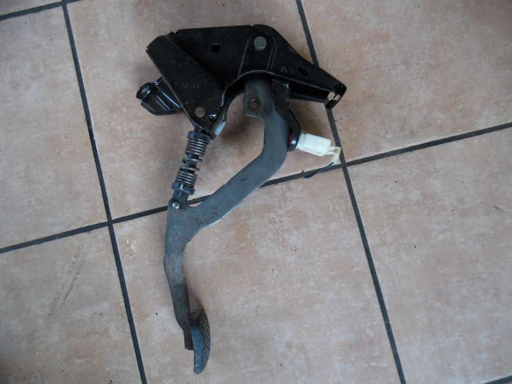 Opel Omega B Kupplungpedal pedal