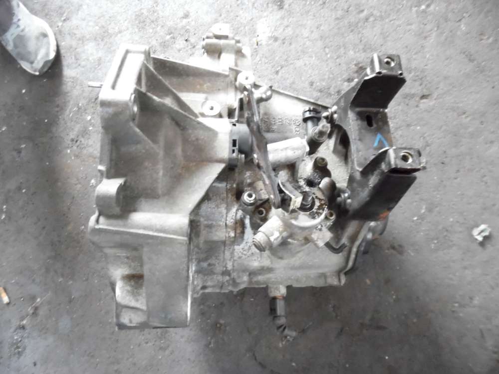 VW Polo 9N 1.2L GSH Schaltgetriebe Getriebe 5-Gang 02T301103M