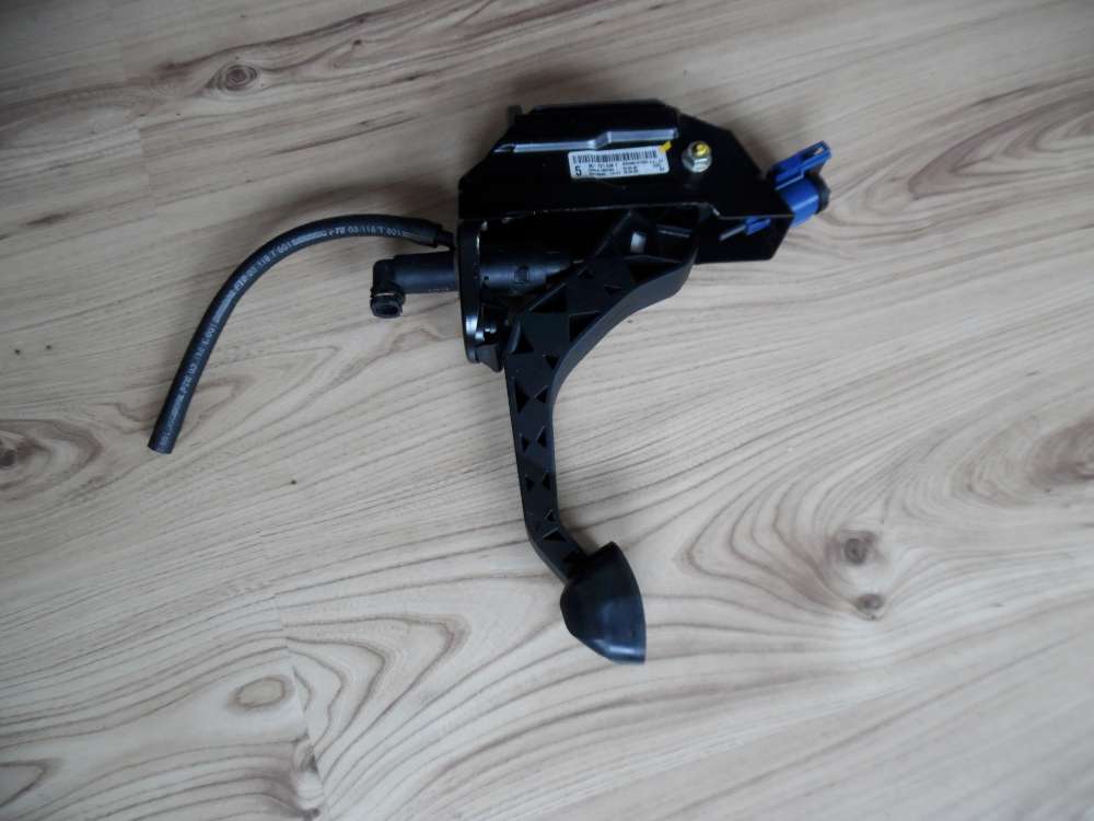 VW Polo 9N Kupplungspedal Pedal 6Q1721059F