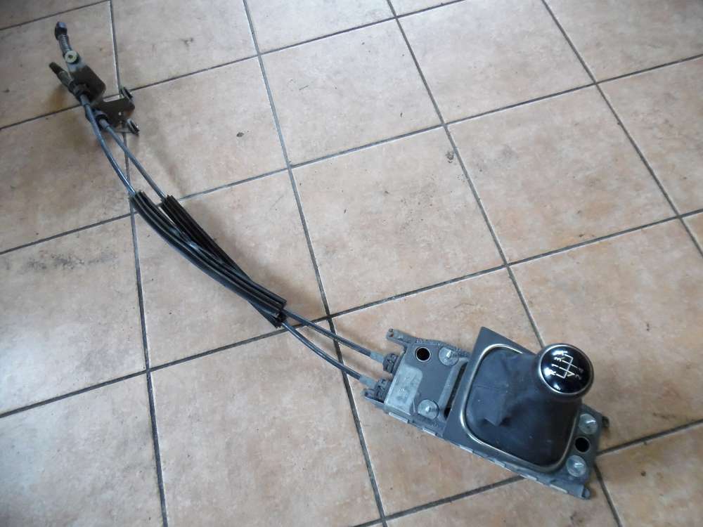 VW Golf V 1K Schaltkulisse Schaltgest?nge 5-gang 1K0711049AQ