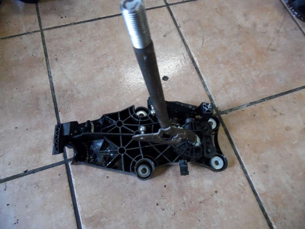 Ford Fiesta V Schalthebel Schaltung Schaltknauf 2S6R-7C453