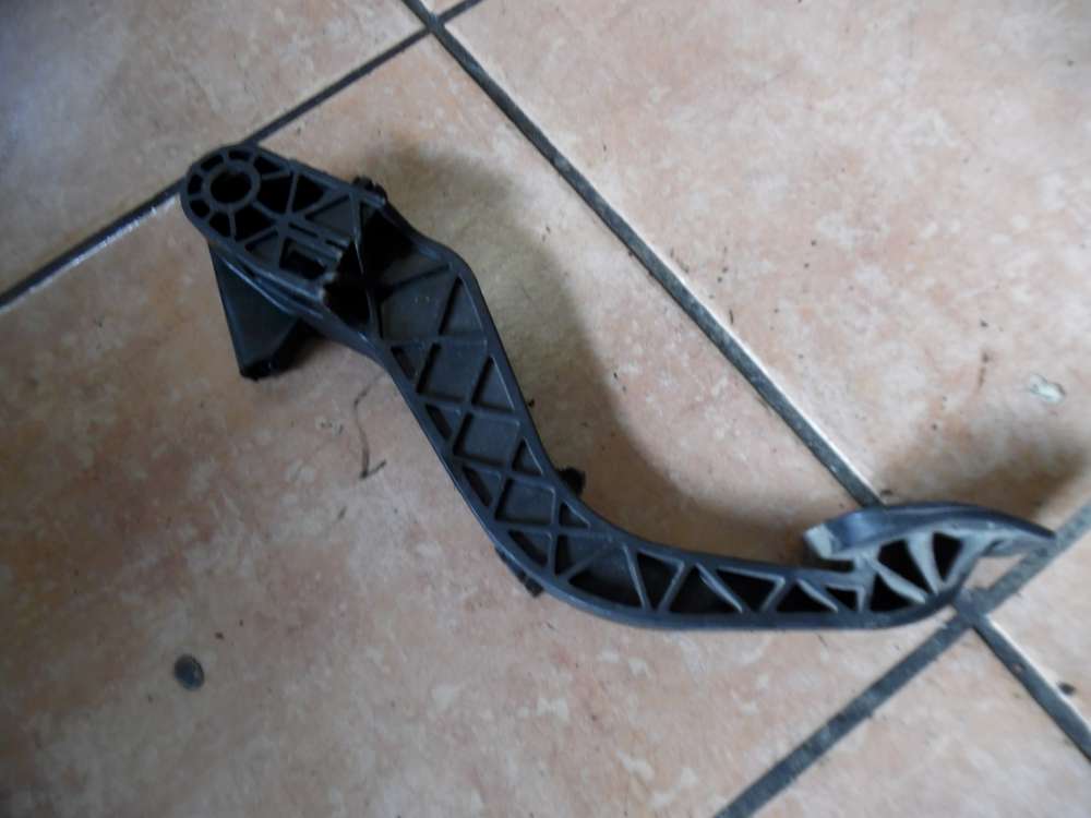 VW Sharan 7M Kupplungspedal 7M1721321