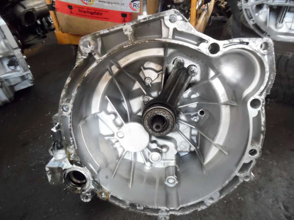 Ford Focus I 1,6i Getriebe Schaltgetriebe 5-gang 98WT-7F096-AC