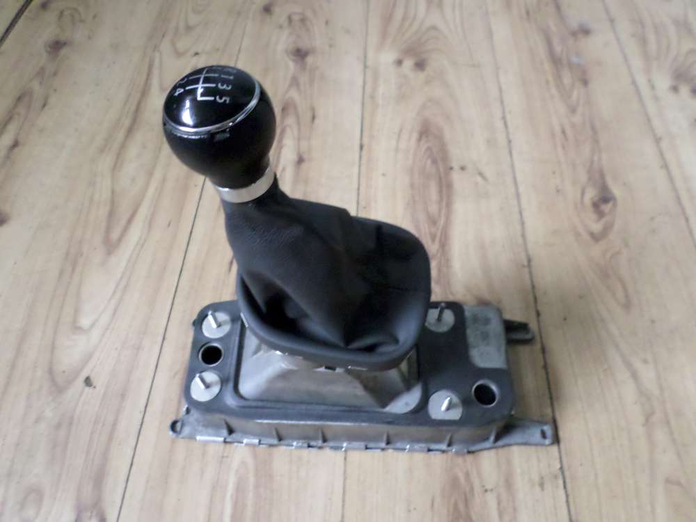 VW Touran 1K Schaltkulisse Gangschaltung 1K0711061A