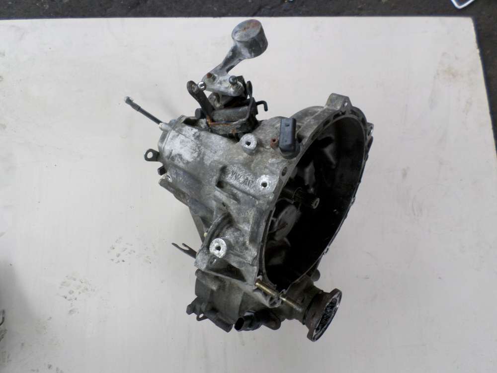Skoda Fabia 6Y2 1,4L Getriebe Schaltgetriebe 5-gang 002301107 97000 km