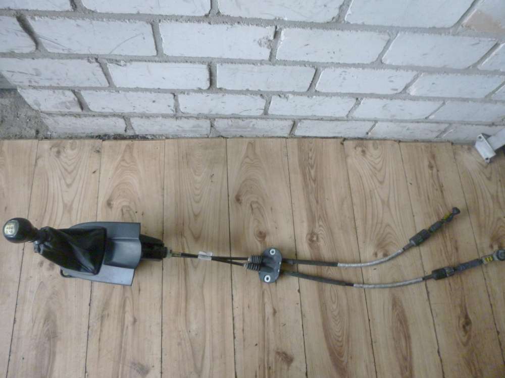 Ford Focus Bj.2002 Schaltgest?nge Schaltkulisse Kupplungsseil Kupplungszug 2S4R-7E395-FC