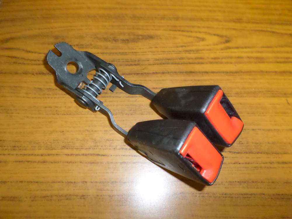 Ford Mondeo T?rschloss Hinten Gurtschloss 1S71F613K21