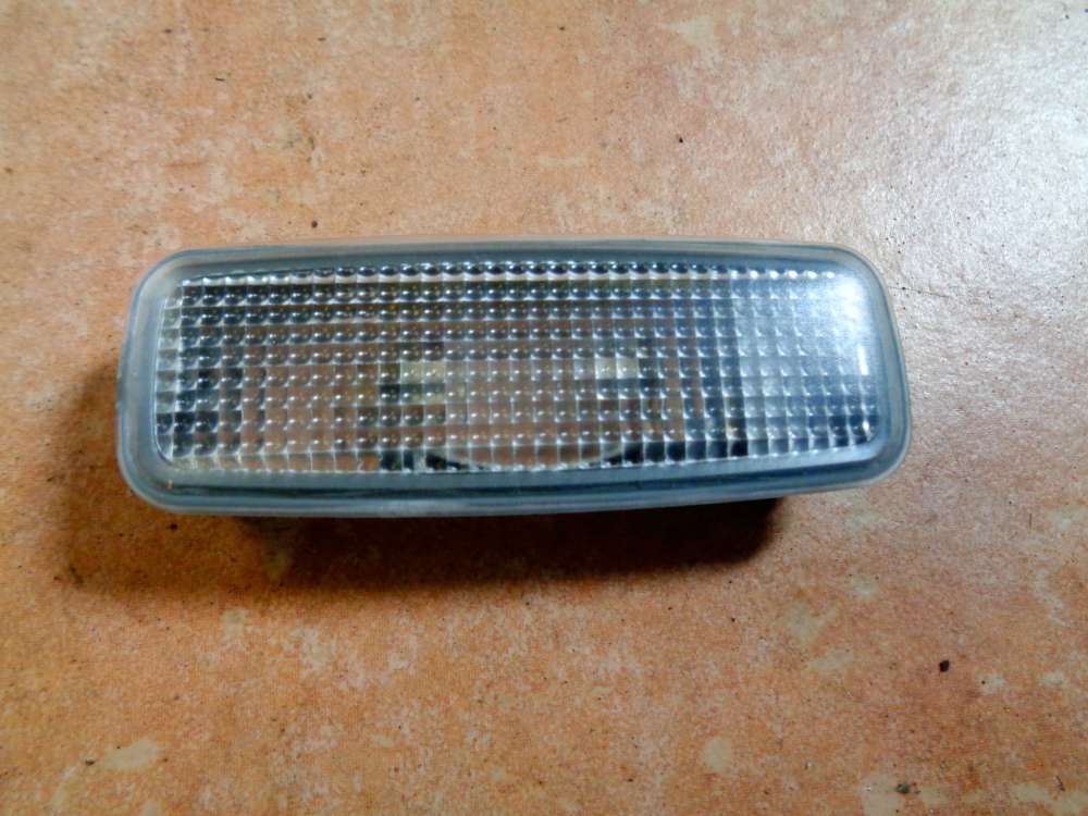 Audi A6 4B Kombi Bj:1998 Innenraumleuchte Leselampe 8L0947105