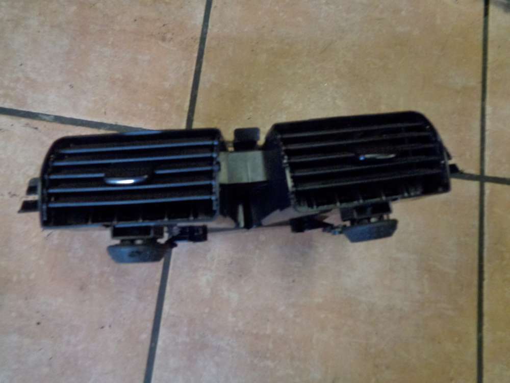 Mercedes A-Klasse W168 Luftdüse Mitteldüse Mitte A1688300054