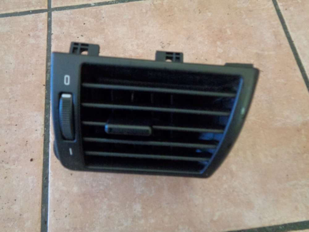 BMW 318i E46 Frischluftgrill Luftdüse Vorne Links 8361897