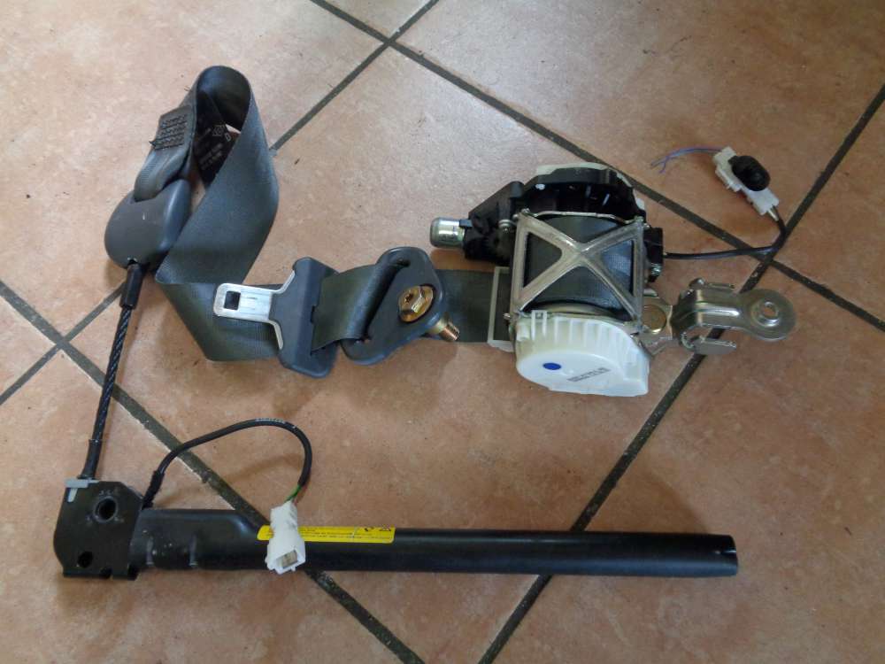 Renault Clio 3 Bj:2006 Gurtstraffer Sicherheitsgurt Gurt Vorne Rechts 33056054