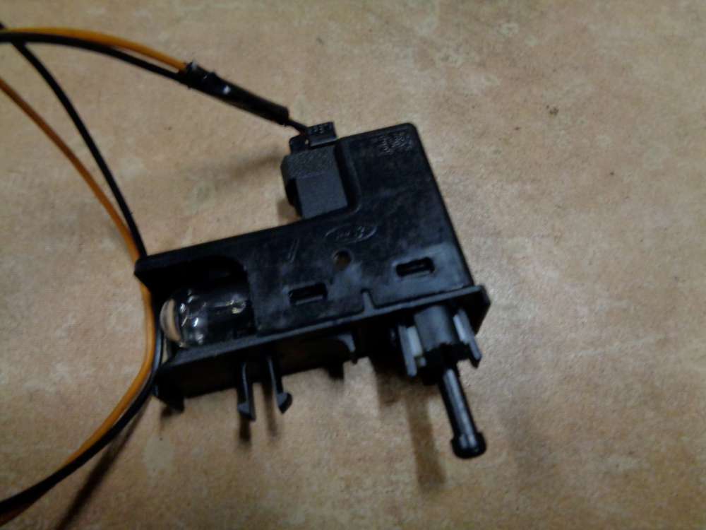 Ford Focus DA3 Bj:08 Kontaktschalter Leuchte Handschuhfach 1S41-13B748AD