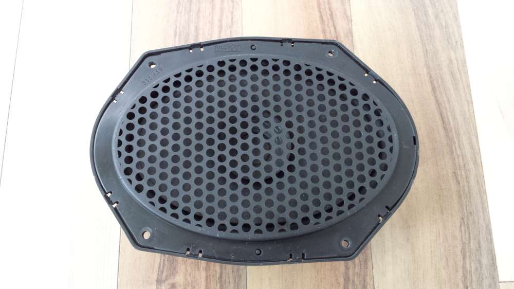 Ford Mondeo I Lautsprecher 20 Watt hinten  97KP 18808 BB