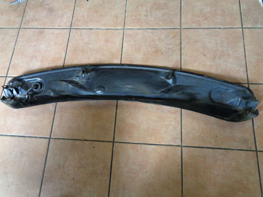 Peugeot 107 Abdeckung Windlauf unten für Wasserkasten Vorne