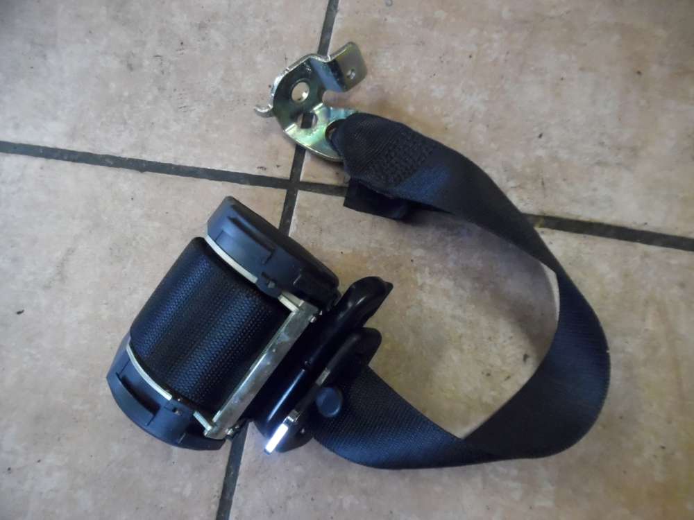 Mercedes-Benz C-Klasse W202 Gurt Sicherheitsgurt Hinten Links 2028608785
