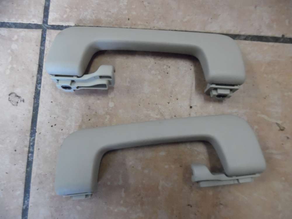 Audi A4 8E Haltegriff Angstgriff Hinten 8E0857607