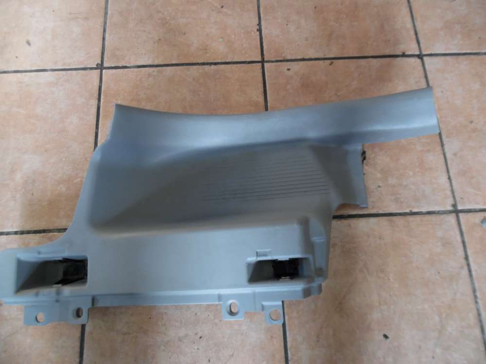 Nissan Almera Tino Fu?raumverkleidung Abdeckung Hinten Rechts 769B7-BU000