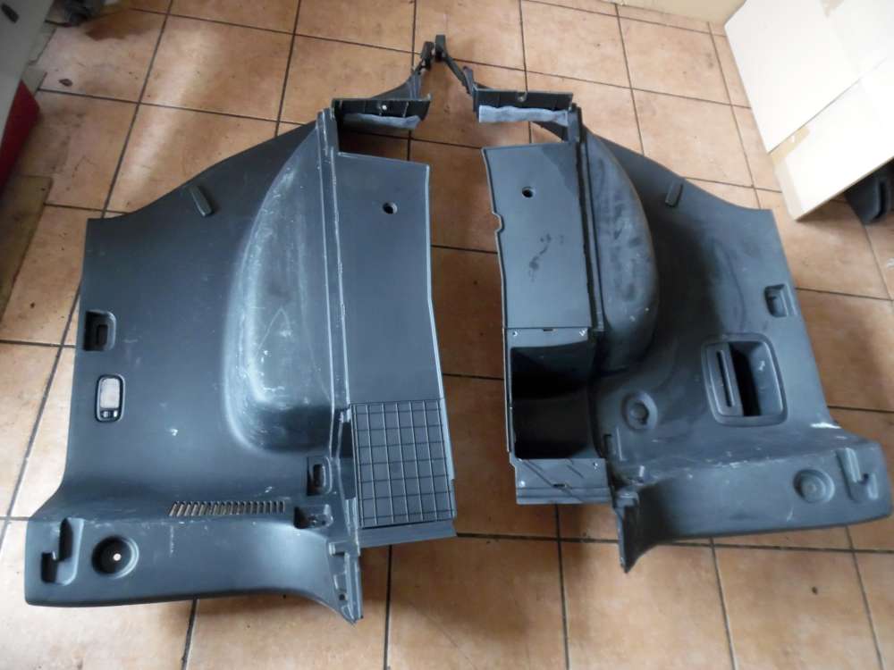 KIA Carens III Seitenverkleidung Abdeckung Hinten 85741-1D500 85731-1D500