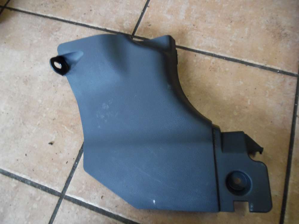 KIA Carens III Fussverkleidung unten Vorne Rechts 85826-1D100