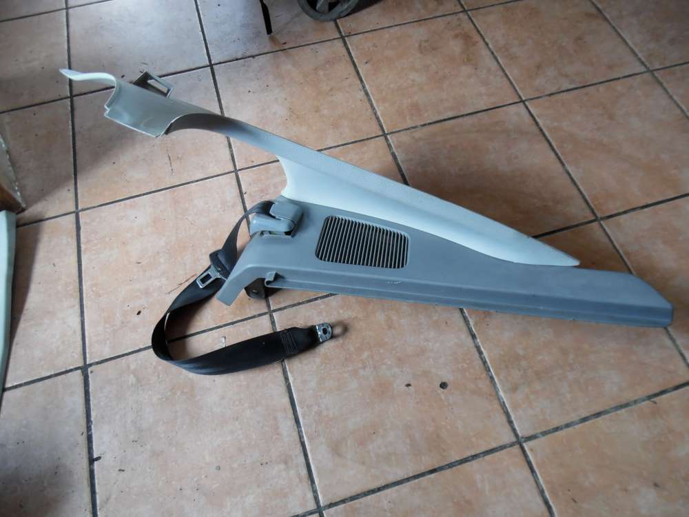 Skoda Octavia 1U S?ulenverkleidung Hutablage mit Sicherheitsgurt Rechts 1U6867764 1U6867296 1U0857447