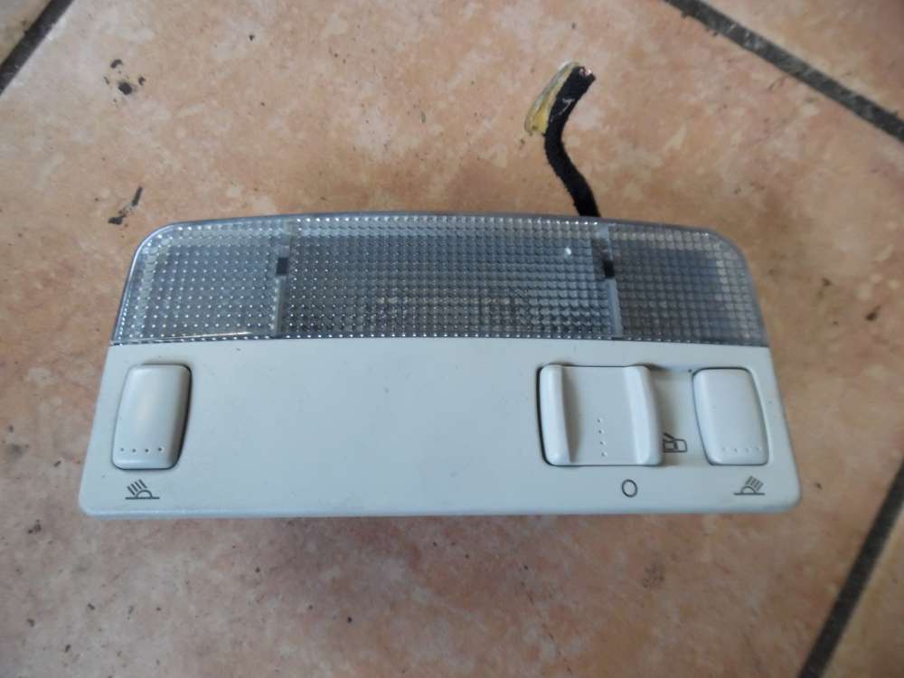 VW Passat 3B Innenleuchte Leseleuchte 3B0947105