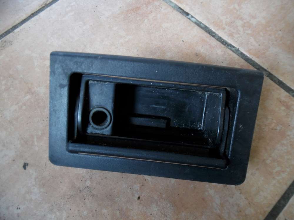 BMW 3er E36 Aschenbecher Ascher Hinten 8144797