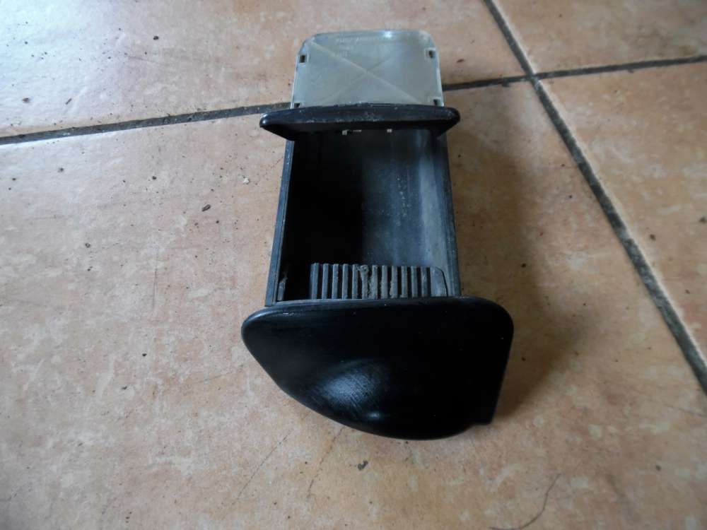 Ford Focus I Aschenbecher Hinten