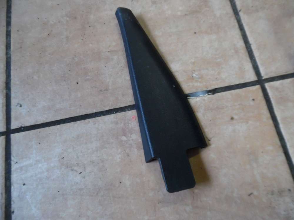 Nissan Note E11 Abdeckung T?rdreieck Hinten Rechts 822929U000