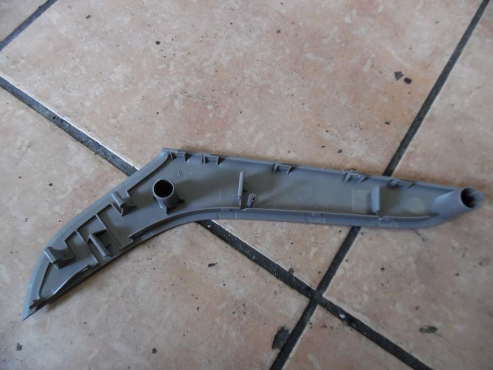VW Passat 3C Variant Blende Abdeckung T?rinnengriff Links 3C4867371