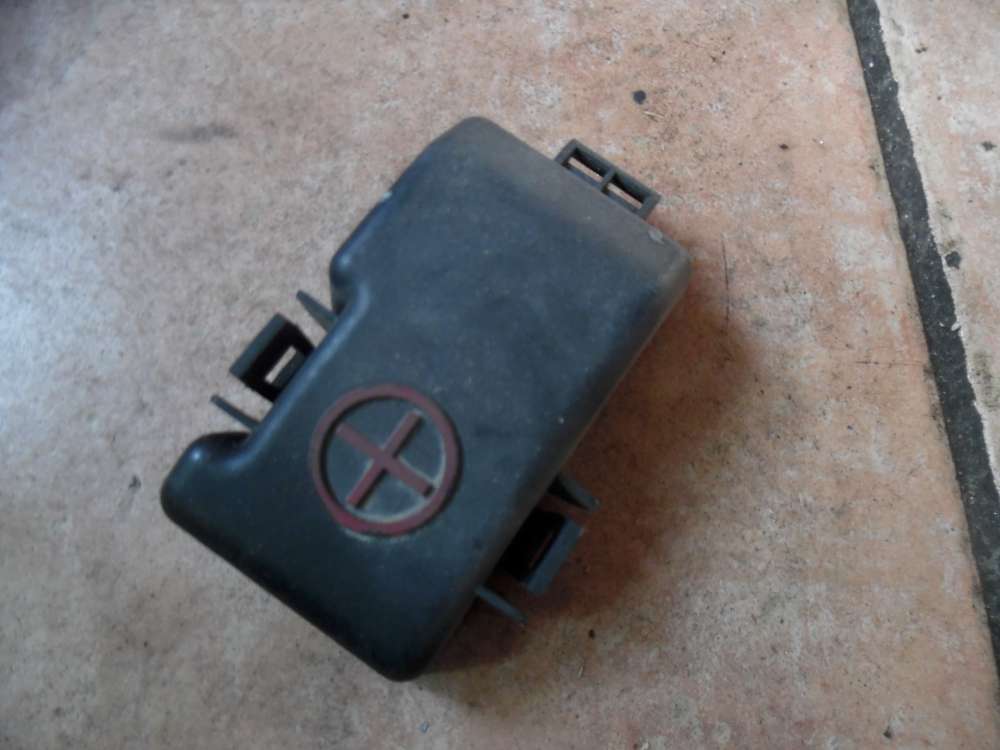 Hyundai i20 Deckel Abdeckung Plus Pol 91971-1G820