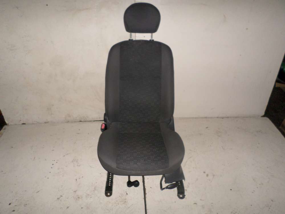 Sitz links vorn Fahrersitz Ford Focus 4/5-T?rig Bj 2000 Mit Airbag