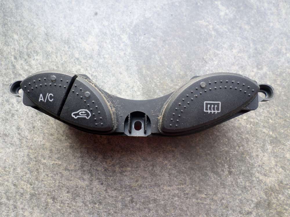 Original Ford Focus Heckscheibenheizung Schalter YS4T19A945BA