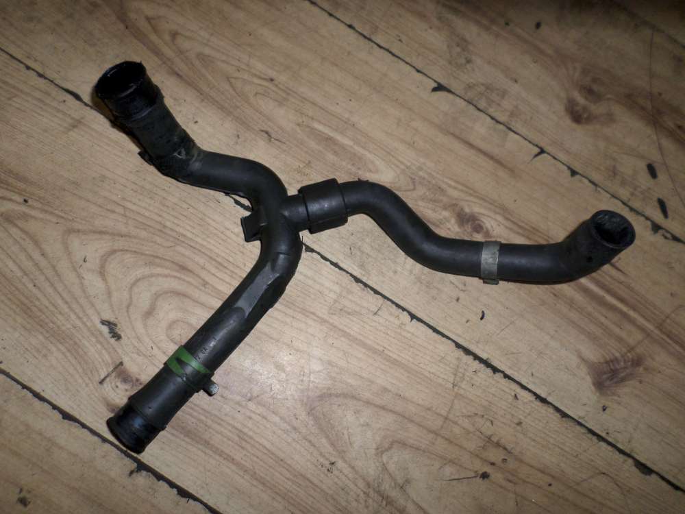 Ford Focus I Entlüftungsschlauch YS6Q-6K869-AB